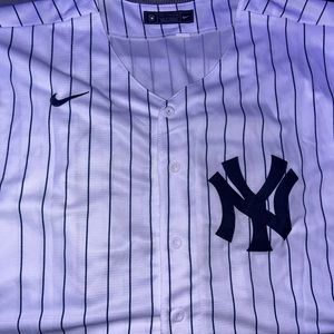 This is an Aaron Judge New York Yankees jersey.